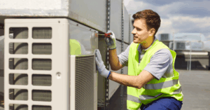 The Role of HVAC Professionals in Seasonal Maintenance 